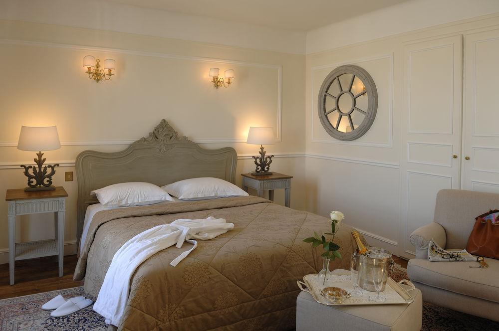 Hotel Du Rond-point Des Champs-elysees - Esprit De France Parijs