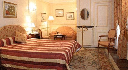 Hotel Du Rond-point Des Champs-elysees - Esprit De France Parijs